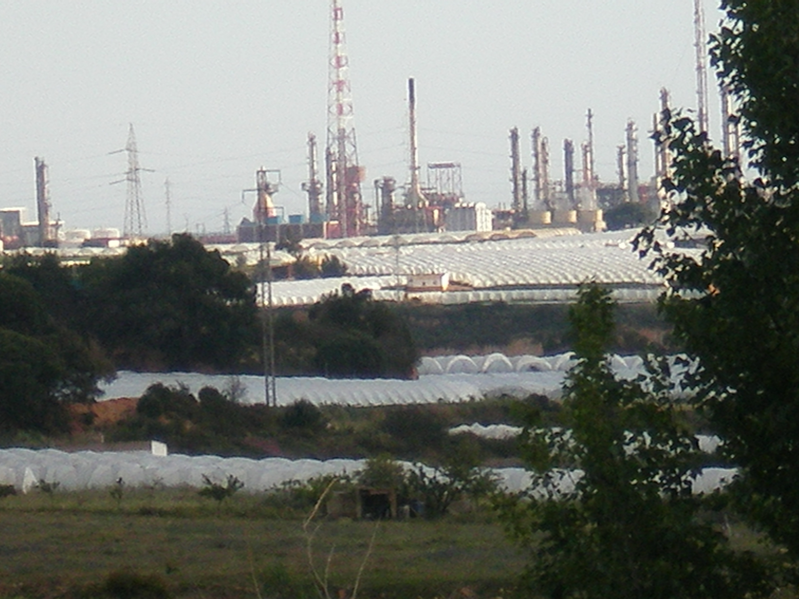 pôle pétrochimique de Huelva et les serres
