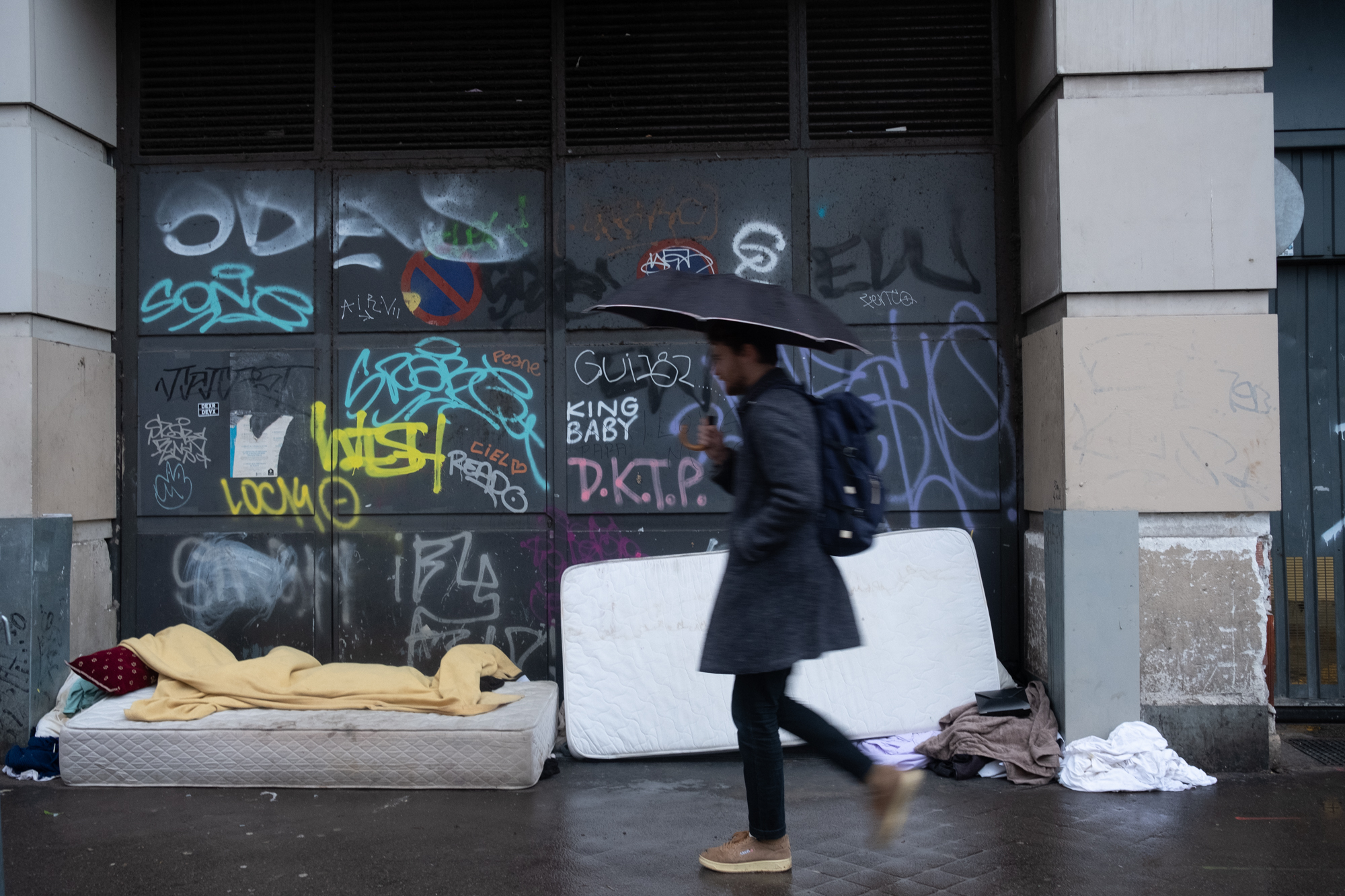 Plus de 3000 sans-abri meurent dehors en France selon les estimations du Collectif les morts de la rue