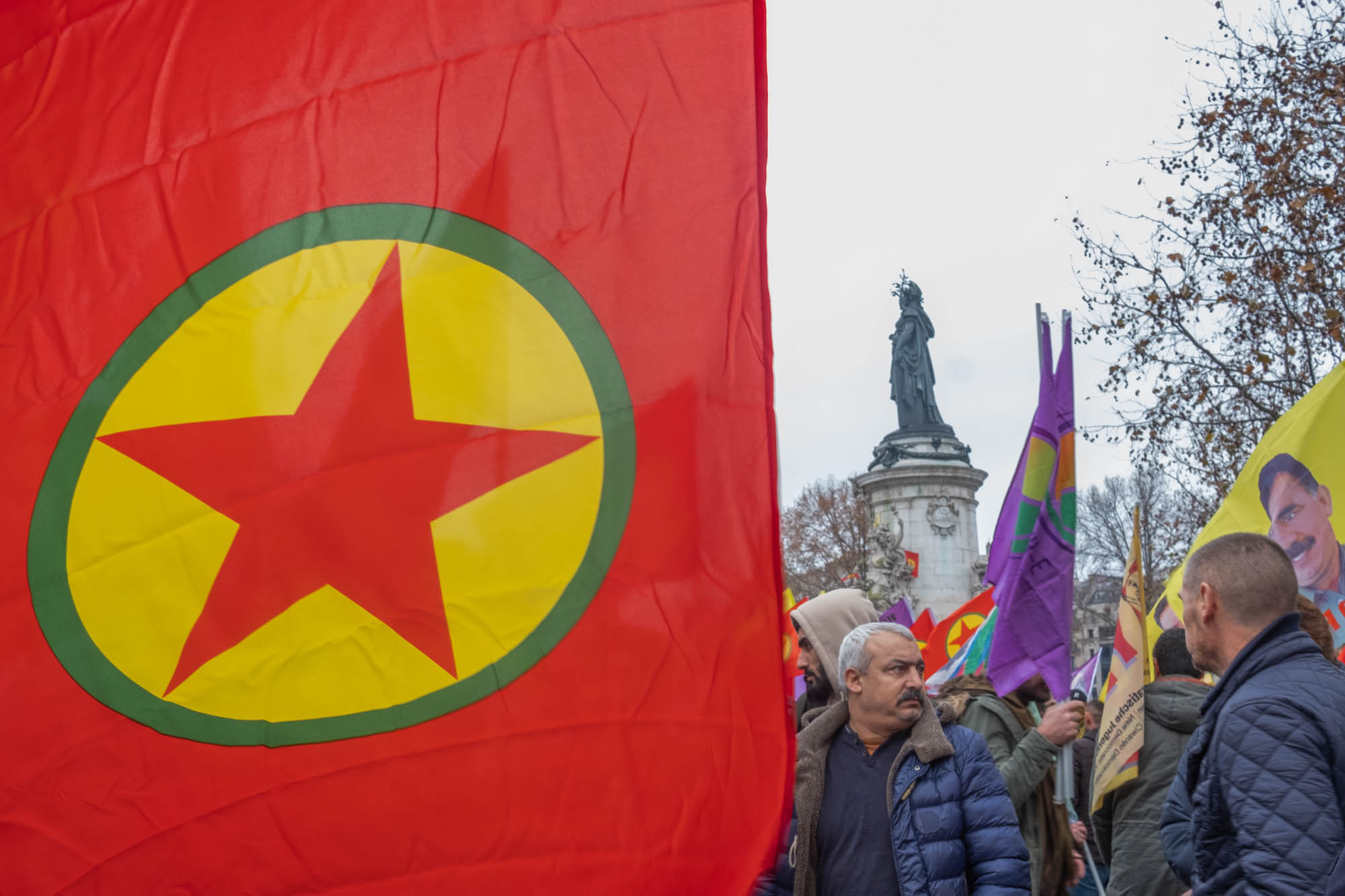 Attaque du 23 décembre dans le Xe : la communauté kurde manifeste entre hommages et revendications